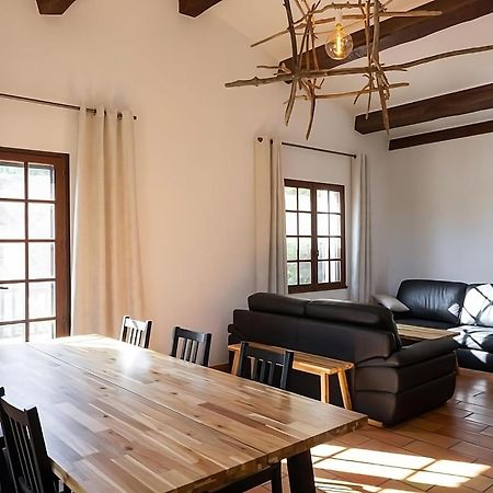 Mas Provencal De 120M2 En Camargue, Avec Piscine Et Parking Inclus, Ideal Pour Des Vacances アルル エクステリア 写真
