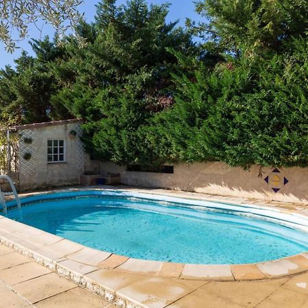Mas Provencal De 120M2 En Camargue, Avec Piscine Et Parking Inclus, Ideal Pour Des Vacances アルル エクステリア 写真