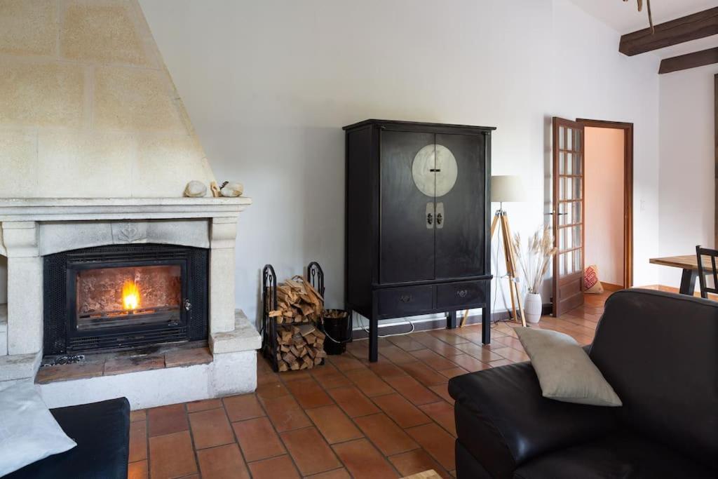 Mas Provencal De 120M2 En Camargue, Avec Piscine Et Parking Inclus, Ideal Pour Des Vacances アルル エクステリア 写真