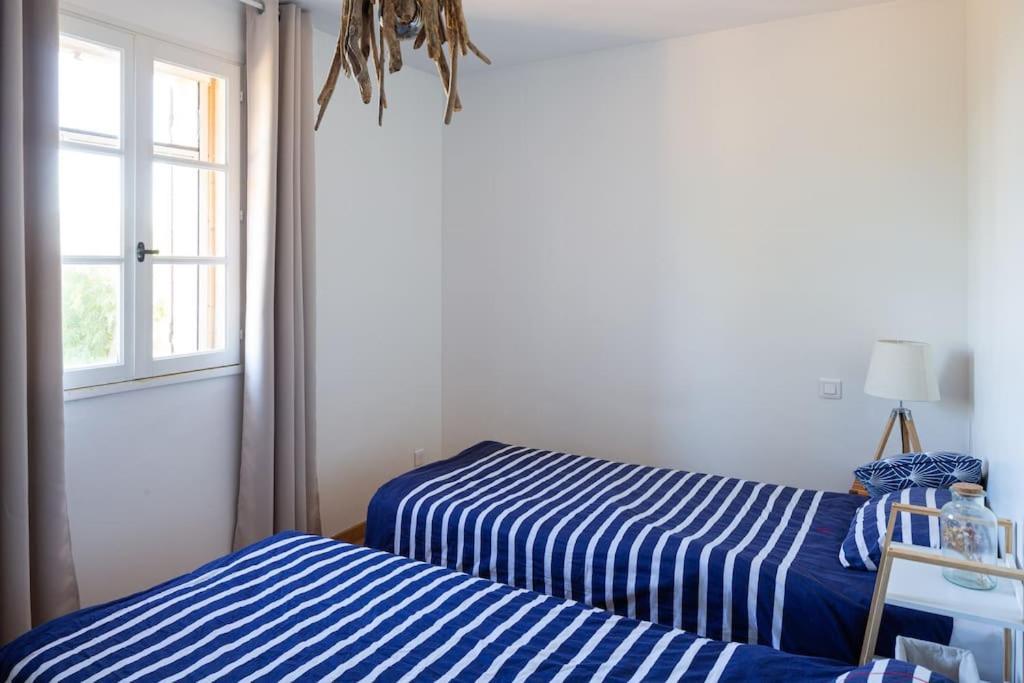 Mas Provencal De 120M2 En Camargue, Avec Piscine Et Parking Inclus, Ideal Pour Des Vacances アルル エクステリア 写真