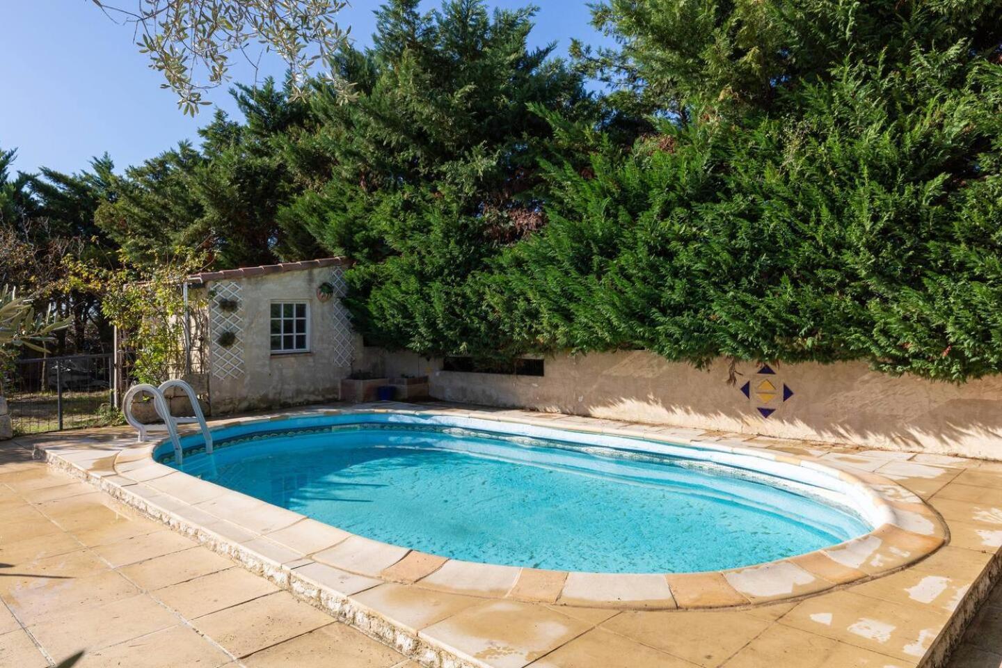 Mas Provencal De 120M2 En Camargue, Avec Piscine Et Parking Inclus, Ideal Pour Des Vacances アルル エクステリア 写真